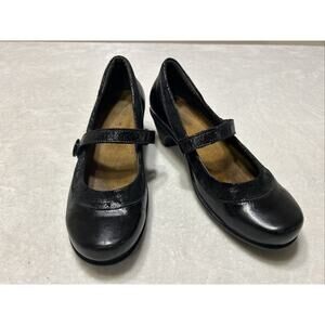 NAOT Shoes Women’s Size 38 US 7 Black Leather Heels Mary Jane Leather Closed Toe